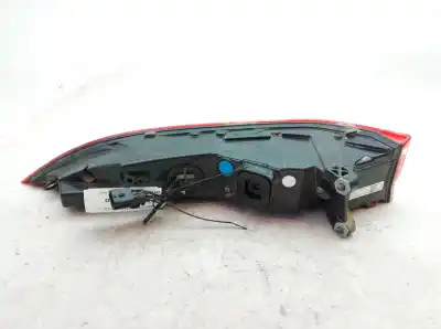 Recambio de automóvil de segunda mano de piloto trasero derecho para jaguar f-pace (x761) 2.0 td4 awd referencias oem iam mk8313404ad  
