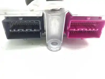Pezzo di ricambio per auto di seconda mano centralina airbag per opel corsa d (s07) n/d riferimenti oem iam   
