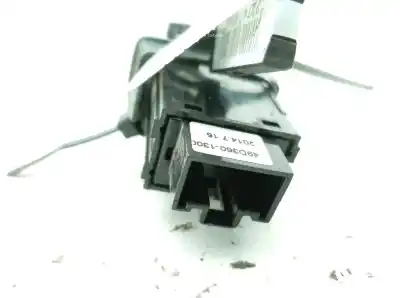 Second-hand car spare part hazard warning lights for kia ceed 1.6 crdi cat 128 cv / 94 kw oem iam references 93790a2000  