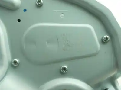 Автозапчасти б/у мотор заднего стеклоочистителя за kia stonic (yb) 1.0 t-gdi eco-dynamics+ ссылки oem iam 98700h8000  