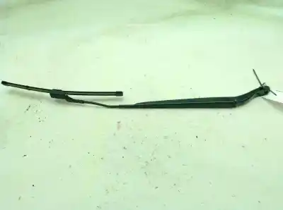 Автозапчасти б/у РЫЧАГ СТЕКЛООЧИСТИТЕЛЯ ПЕРЕДНИЙ ПРАВЫЙ за OPEL CORSA F  ссылки OEM IAM 9822931880  