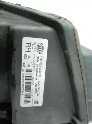 Peça sobressalente para automóvel em segunda mão farol / projetor de nevoeiro direito por seat ateca (kh7) 2.0 tdi referências oem iam 575941702  