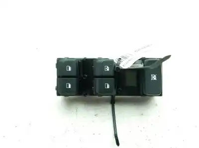 Second-hand car spare part LEFT FRONT POWER WINDOW SWITCH for KIA STONIC (YB)  OEM IAM references 93570H8100W  