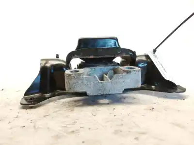 Second-hand car spare part engine support for seat ateca (kh7) 1.0 tsi oem iam references 5q0199555bd  
