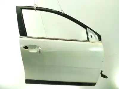 Автозапчасти б/у дверь передняя правая за kia stonic (yb) 1.0 t-gdi eco-dynamics+ ссылки oem iam 76004h8400  