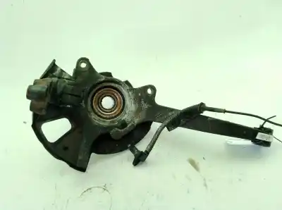 Pezzo di ricambio per auto di seconda mano attacco anteriore destro per ssangyong rodius i 2.7 xdi riferimenti oem iam   