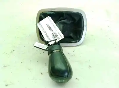 Pièce détachée automobile d'occasion POMMEAU DE LEVIER DE VITESSES pour SEAT LEON (1M1)  Références OEM IAM 1M0863279H  