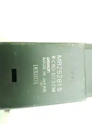 Автозапчастина б/у передні вікний вмикач для mitsubishi montero classic (v2_w, v6_w, v7_w) 2.5 td (v24w) посилання на oem iam mr252815  