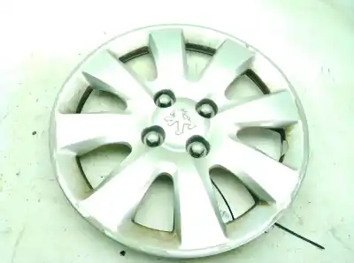 Pièce détachée automobile d'occasion CAPUCHONS DE MOYEUX pour PEUGEOT 207/207+ (WA_, WC_)  Références OEM IAM 9651017380  