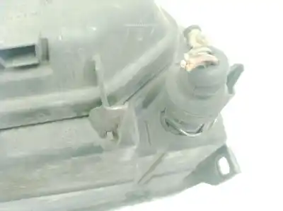 Автозапчасти б/у правая фара за audi a4 b5 (8d2) 1.9 tdi ссылки oem iam 8d0941004e  