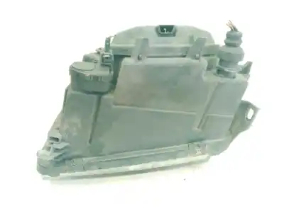 Автозапчасти б/у правая фара за audi a4 b5 (8d2) 1.9 tdi ссылки oem iam 8d0941004e  