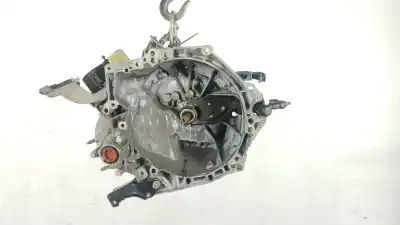 Tweedehands auto-onderdeel VERSNELLINGSBAK voor CITROEN C3 III (SX)  OEM IAM-referenties 20R104  