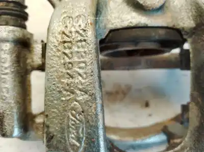 Peça sobressalente para automóvel em segunda mão pinça de travão dianteira direita por ford puma 1.0 ecoboost referências oem iam 2413304  