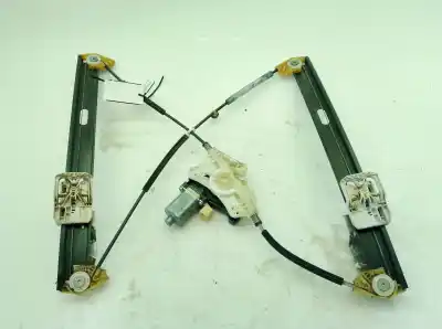 Peça sobressalente para automóvel em segunda mão Elevador De Vidros Dianteiro Direito por SEAT LEON (5F1) 1.2 TSI 86 CV / 63 KW Referências OEM IAM 5F4837462D  