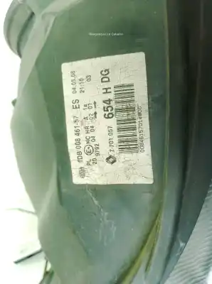 Peça sobressalente para automóvel em segunda mão farol / farolim esquerdo por renault clio ii bb_, cb_ 1.2 bb0a. bb0f. bb10. bb1k. bb28. bb2d. bb2h. cb0a.... referências oem iam 7701057654  