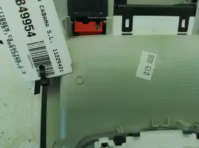 Peça sobressalente para automóvel em segunda mão luz interior por citroen c4 cactus 1.2 thp 110 referências oem iam 9801287577  