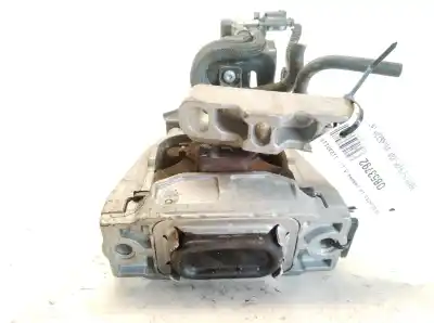 Pezzo di ricambio per auto di seconda mano supporto motore per vw jetta iii (1k2) 1.6 tdi riferimenti oem iam 076906051b  