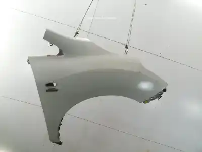 Автозапчастина б/у ПЕРЕДНЕ ПРАВЕ КРИЛО для TOYOTA COROLLA VERSO (R1) 2.2 D-4D Sport Посилання на OEM IAM 538110F020  