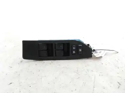 Recambio de automóvil de segunda mano de MANDO ELEVALUNAS DELANTERO IZQUIERDO para TOYOTA COROLLA VERSO (R1) 2.2 D-4D Sport referencias OEM IAM 8404005020  