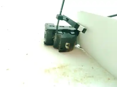 Recambio de automóvil de segunda mano de MANDO ELEVALUNAS DELANTERO IZQUIERDO para PEUGEOT PARTNER ORIGIN COMBISPACE (5F) 1.6 HDi 90 referencias OEM IAM 9666955077  