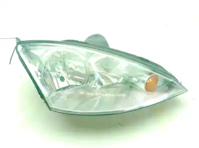 Автозапчасти б/у правая фара за FORD FOCUS I (DAW, DBW) 1.8 TDCi ссылки OEM IAM 2M5113100BC  
