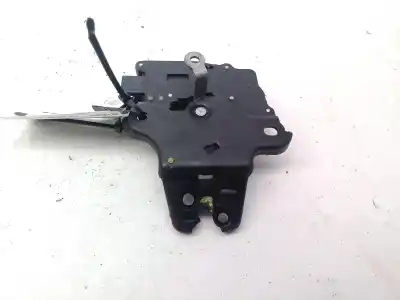 Pièce détachée automobile d'occasion COFFRE / SERRURE DE PORTE pour TOYOTA AVENSIS SEDÁN (_T25_)  Références OEM IAM   