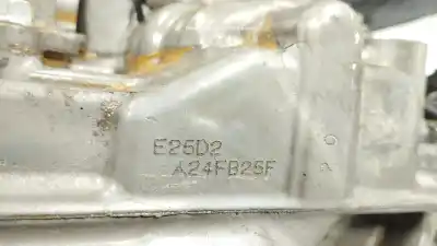Pezzo di ricambio per auto di seconda mano riduttore per mazda 6 ranchera familiar gj, gl 2.2 d riferimenti oem iam e25d2  