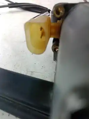 Peça sobressalente para automóvel em segunda mão elevador de vidros dianteira esquerda por bmw 3 coupé (e46) 323 ci referências oem iam 676283620640  