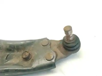 Pezzo di ricambio per auto di seconda mano braccio di sospensione anteriore sinistro inferiore per kia ceed 1.6 crdi cat 128 cv / 94 kw riferimenti oem iam   