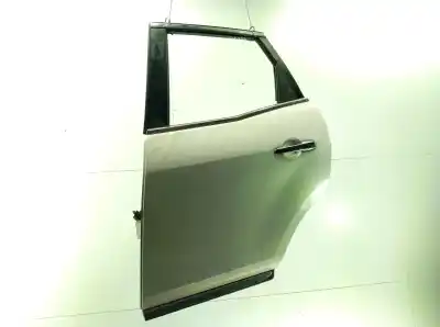 Recambio de automóvil de segunda mano de PUERTA TRASERA IZQUIERDA para MAZDA 6435  referencias OEM IAM   