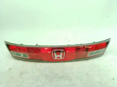 Pezzo di ricambio per auto di seconda mano LAMPADA POSTERIORE CENTRALE per HONDA CIVIC VIII HATCHBACK (FN, FK) 1.8 (FN1 FK2) Riferimenti OEM IAM 33701SMGG04  