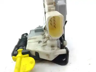 Peça sobressalente para automóvel em segunda mão fechadura da porta dianteira direita por audi a5 (8t3) 2.7 tdi referências oem iam 8j1837016a  