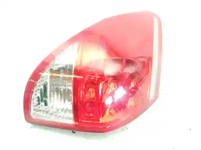 Peça sobressalente para automóvel em segunda mão FAROLIM TRASEIRO ESQUERDO por TOYOTA RAV 4 III (_A3_) 2.2 D 4WD (ALA30_) Referências OEM IAM   