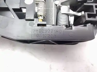 Second-hand car spare part right door handle for citroen berlingo (er_, ec_) 1.5 bluehdi 130 (ecyhzj ecyhzr) oem iam references 9802977180  
