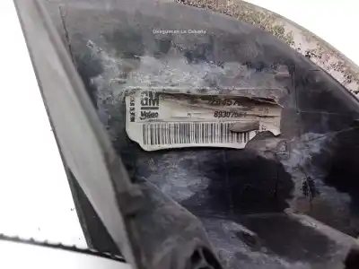 Автозапчасти б/у правый задний фонарь за opel corsa c (x01) 1.3 cdti (f08 f68) ссылки oem iam 893075013i89  