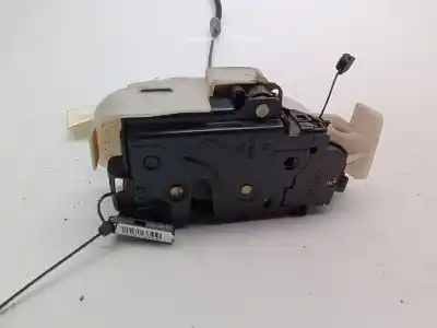 Recambio de automóvil de segunda mano de CERRADURA PUERTA DELANTERA IZQUIERDA para SKODA SUPERB I (3U4)  referencias OEM IAM   