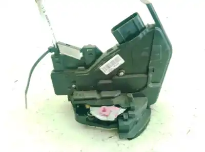 Автозапчастина б/у бічний замок дверей для kia stonic (yb) 1.0 t-gdi посилання на oem iam 81410h8010jay  