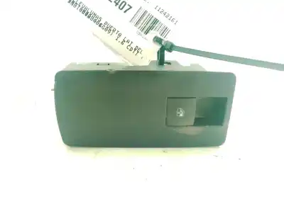 Peça sobressalente para automóvel em segunda mão BOTÃO / INTERRUPTOR ELEVADOR VIDRO DIANTEIRO DIREITO por OPEL INSIGNIA A (G09) 1.6 CDTi (68) Referências OEM IAM 00008406  