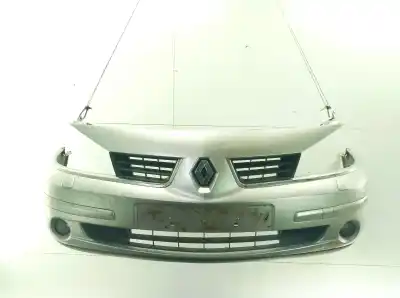 Pièce détachée automobile d'occasion LE PARE-CHOC AVANT pour RENAULT LAGUNA II BG0 1_ 1.9 dCi BG08. BG0G Références OEM IAM   
