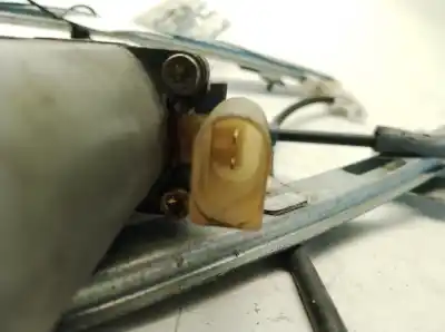 Peça sobressalente para automóvel em segunda mão elevador de vidros dianteira esquerda por bmw 3 touring (e46) 320 d referências oem iam   