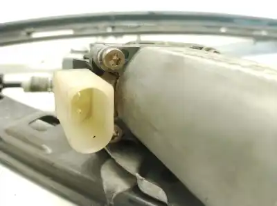 Peça sobressalente para automóvel em segunda mão elevador de vidros dianteiro direito por bmw 3 touring (e46) 320 d referências oem iam   