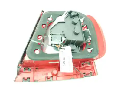 Автозапчастина б/у правий ліхтар для audi a4 b5 (8d2) 1.8 t посилання на oem iam 8d0945095g  