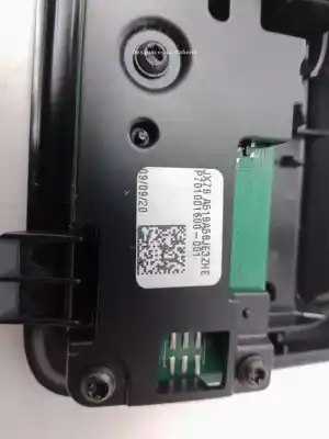 Second-hand car spare part interior light for ford puma (j2k, cf7) 1.0 ecoboost mhev híbrido (gasolina) 2021 5p oem iam references 2407738  