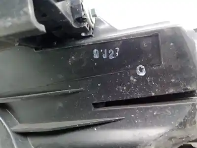 Second-hand car spare part right headlight for kia ceed fastback ed 1.4 cvvt oem iam references 921021h070  