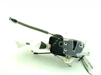 Peça sobressalente para automóvel em segunda mão FECHADURA DA PORTA DIANTEIRA ESQUERDA por FORD PUMA (J2K, CF7)  Referências OEM IAM L1TBA218A00AA  