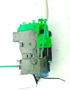 Tweedehands auto-onderdeel linker zij deurslot voor hyundai i40 (vf) 1.7 85kw oem iam-referenties 814103z000  
