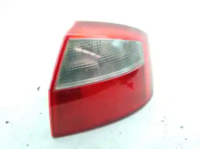 Автозапчастина б/у правий ліхтар для AUDI A4 B6 (8E2) 1.9 TDI Посилання на OEM IAM   