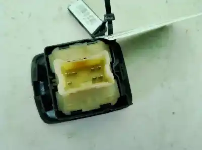 Second-hand car spare part left front power window switch for dacia dokker 1.6 cat (bivalent. gasolina / gpl) oem iam references   