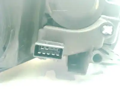 Pezzo di ricambio per auto di seconda mano faro anteriore destro per peugeot 207 (wa_, wc_) 1.6 hdi riferimenti oem iam   