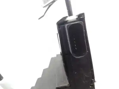 Second-hand car spare part left side door lock for peugeot 308 sw ii (lc_, lj_, lr_, lx_, l4_) 1.5 bluehdi 130 oem iam references 9826126080  